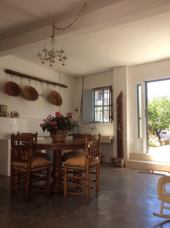 Ca Bienvenida Villa Miramar Buitenkant foto